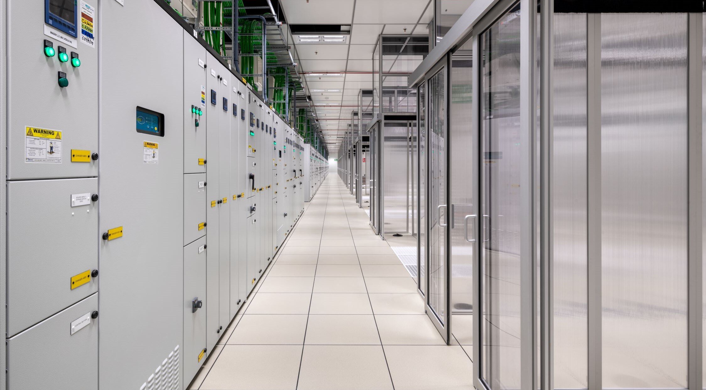 CME Outage Due to Data Center Cooling Failure & Implications for Infrastructure Stocks